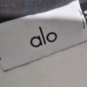 새제품 여성 트레이닝 세트 여자트레이닝 alo디자인 이미지