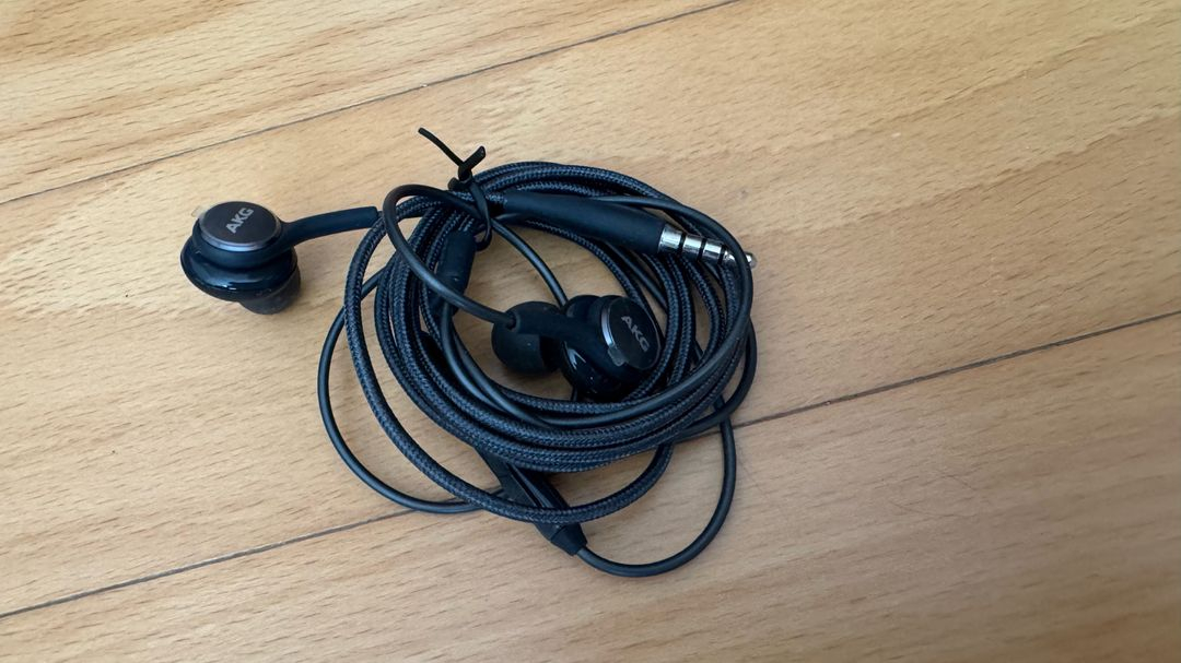 삼성 갤럭시 AKG 정품 이어폰 헤드 사운드새상품급리모 이미지