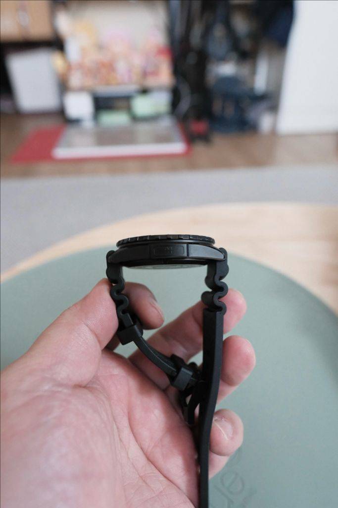 해밀턴 카키 네이비 프로그맨 46mm 올블랙 판매합니다 이미지