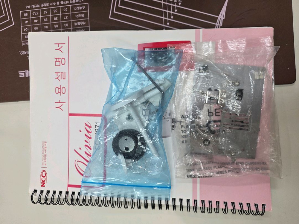 자수미싱기 올리비아자수미싱 재봉틀 이미지