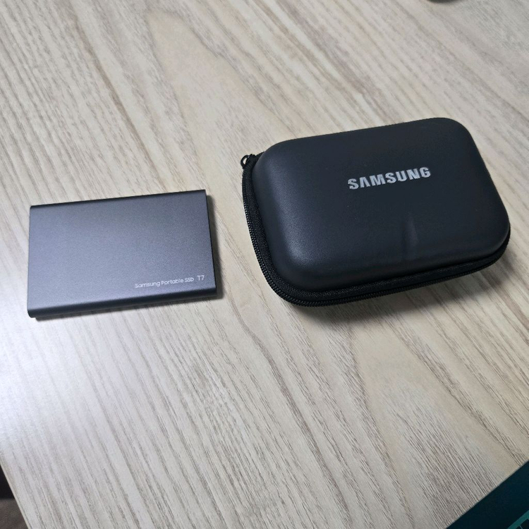 삼성 T7 1 TB 포터블 외장 SSD 사용 횟수 20회 이미지