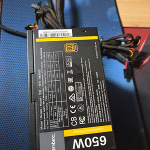 안텍 650W 파워서플라이 브론즈 이미지