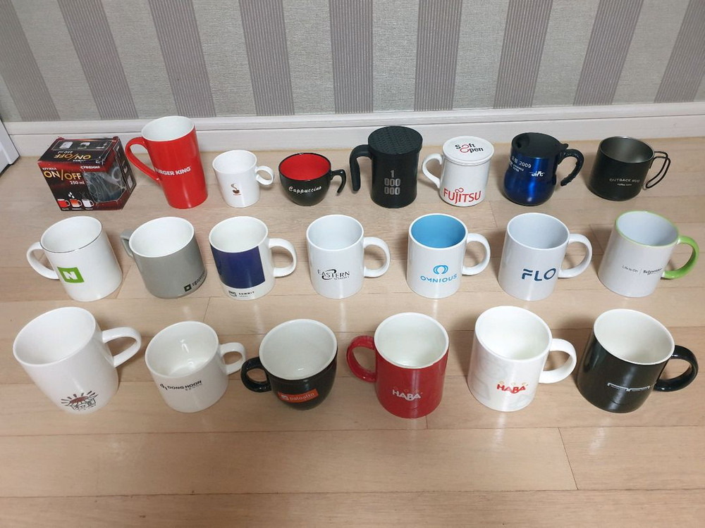 브랜드 머그컵, 소맥잔, LED양주잔, 소주잔, 맥주잔, 스타벅스 제품(보냉백, 크로스백, 캡슐보관함, 에코백) 이미지