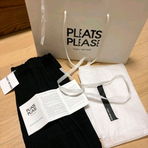 플리츠플리즈 이세이미야케 해칭 스커트 블랙 1사이즈 이미지