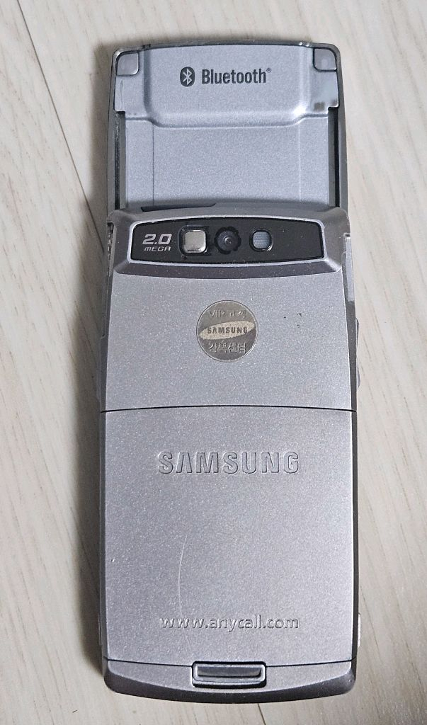 삼성애니콜 울트라에디션 슬림 슬라이드폰 SPH-V9000 이미지