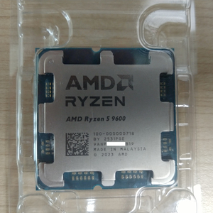 AMD 라이젠 RYZEN5 6세대 9600 팝니다.(공랭쿨러 새제품 포함) 이미지