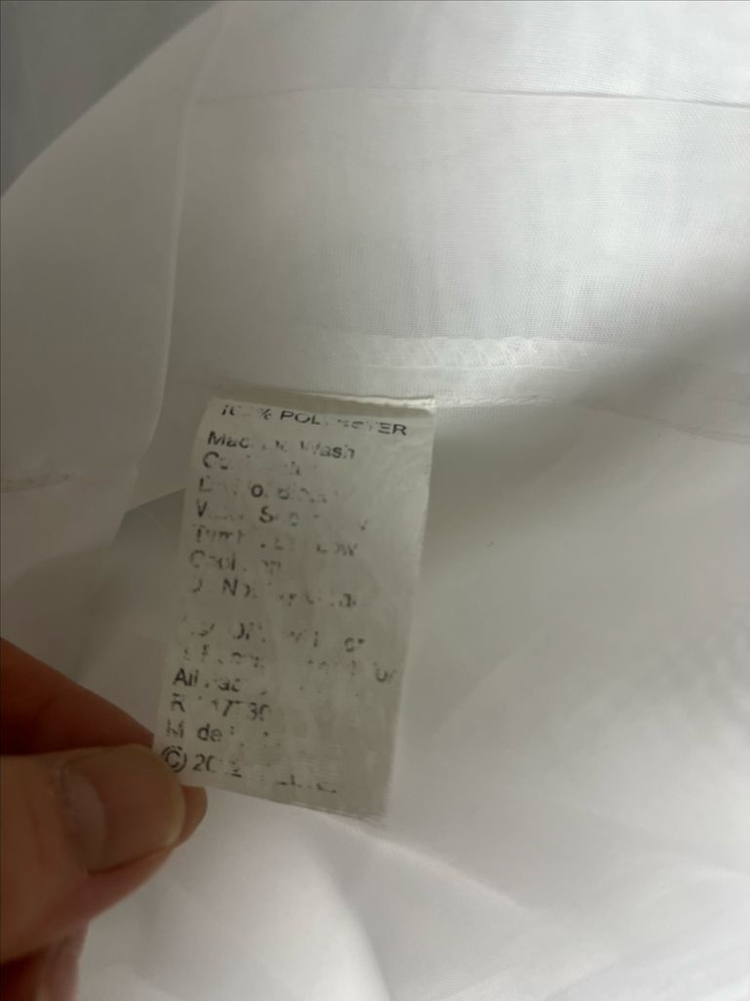 화이트 쉬폰 자수 커튼 이미지