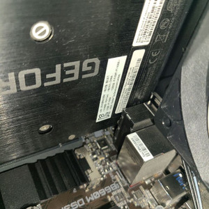 이엠텍 RTX3060 12G 팬에서 소리남 이미지
