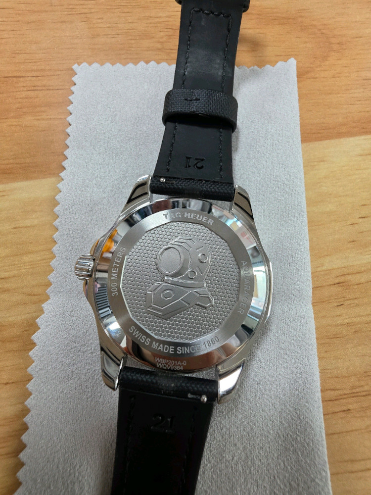 태그호이어 구형 아쿠아레이서 43mm 이미지