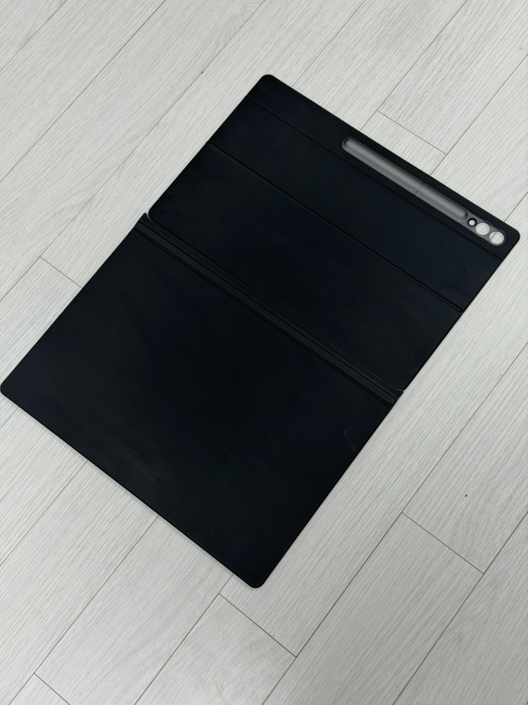 정품 삼성 갤럭시탭 S9 S10 울트라 키보드 북커버 이미지