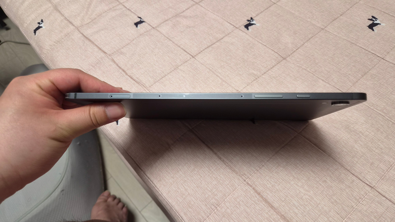 갤럭시탭S9 WIFI 256GB, 12GB RAM 중고 판매합니다. 이미지