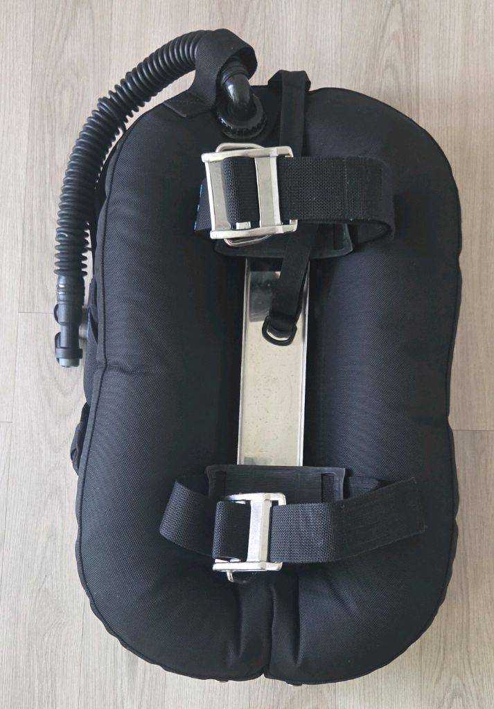 ARGON TEK2 스테인레스 백플레이트 싱글윙 BCD 이미지