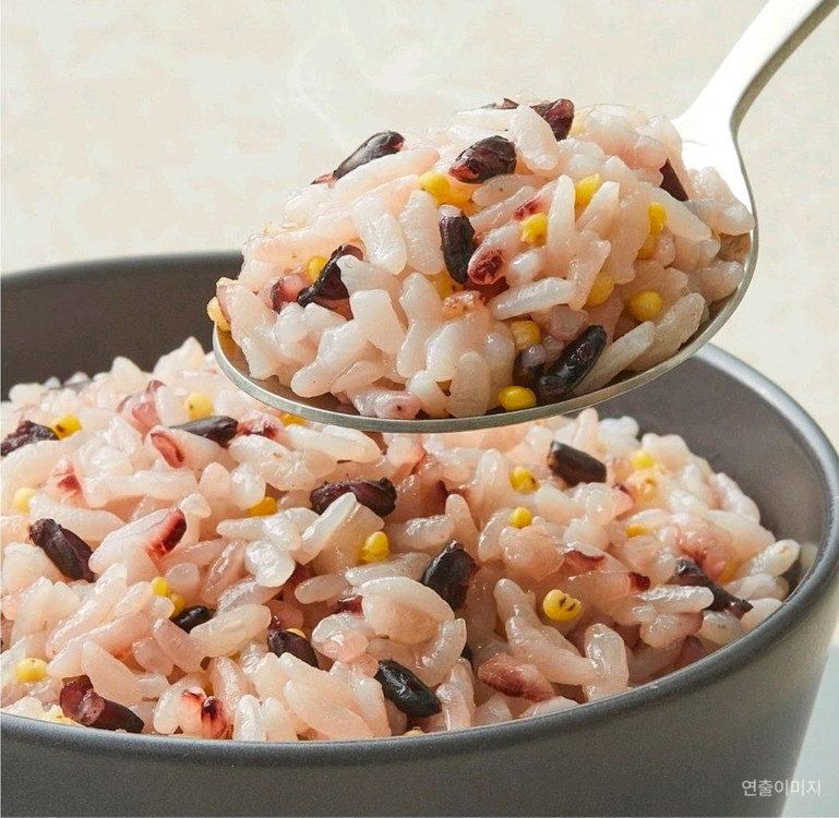 (안전결제) 햇반 찰잡곡밥, 210g, 24개 이미지