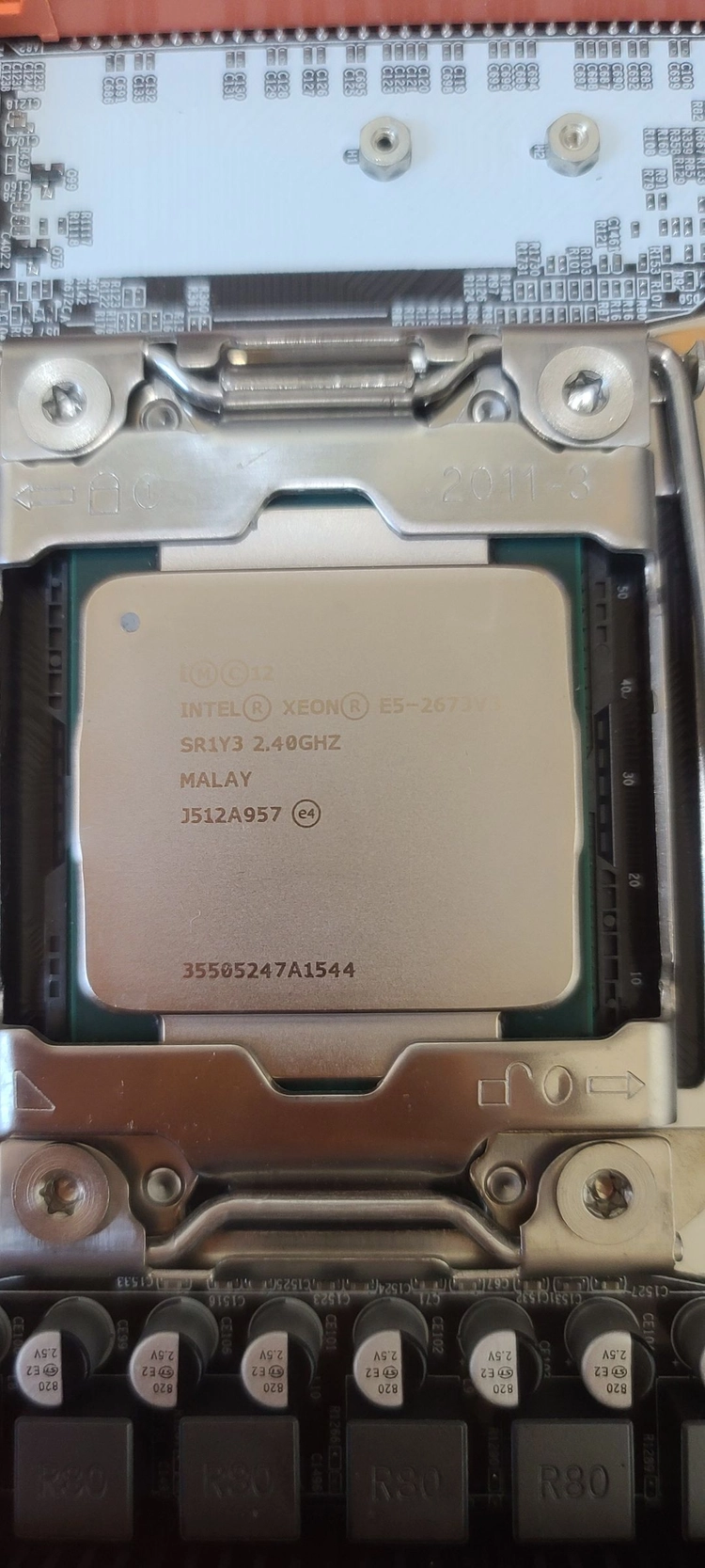 제온 e5-2673v3+x99hd3+ddr3 pc3l-10600r 8gb(서버용) 4개 32gb+파워+ssd128g 이미지