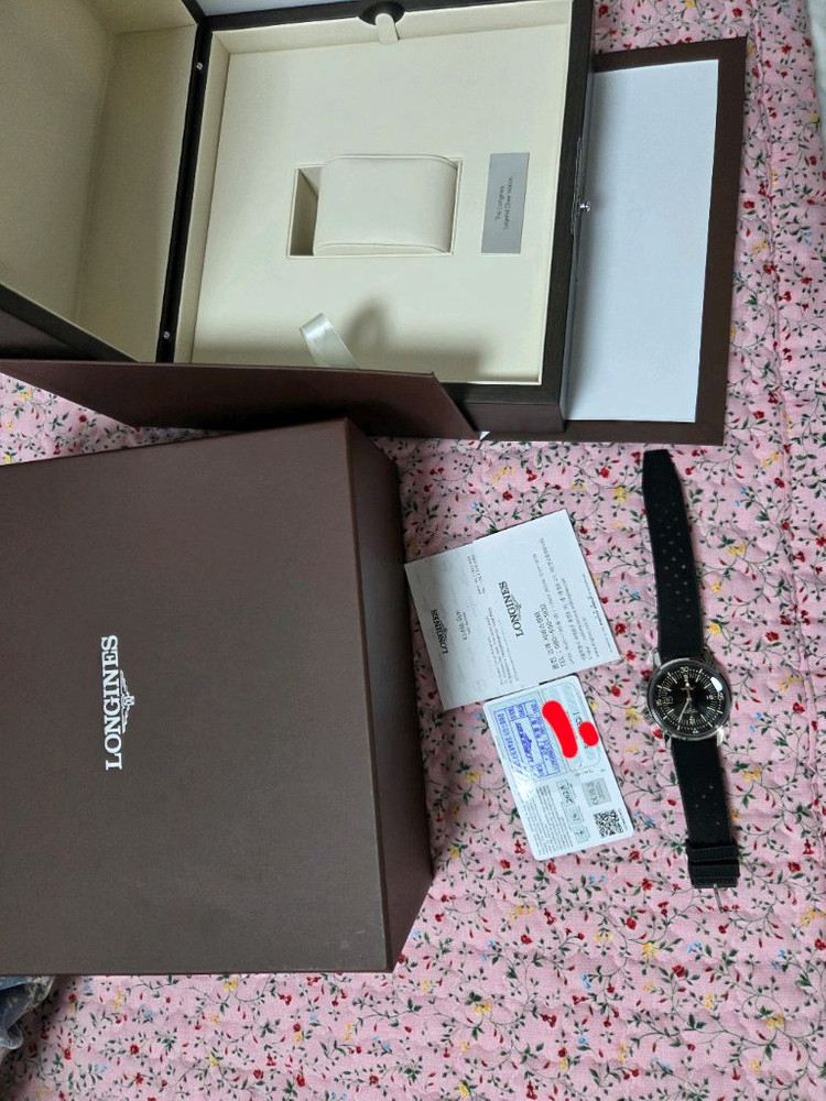 론진 레전드 다이버 42mm 이미지