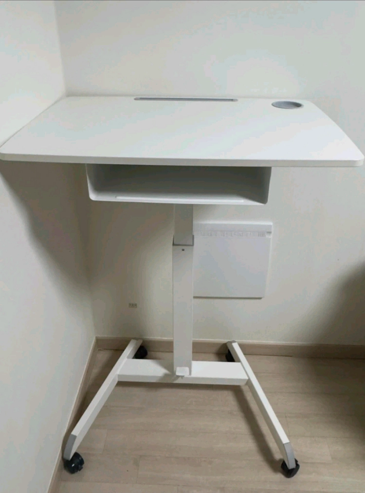 높이조절책상,스탠딩데스크,스탠딩책상,1인책상,이동식책상,보조테이블,사이드테이블,보조책상,사이드책상 이미지