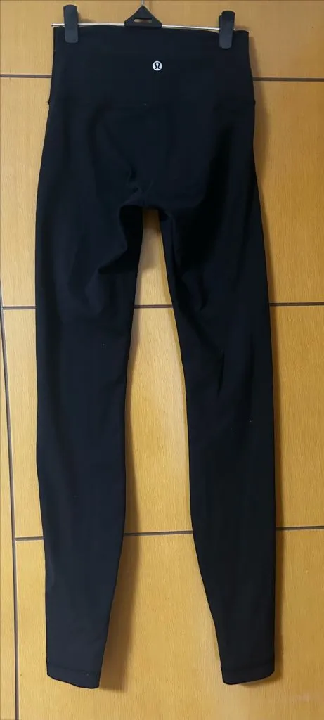 룰루레몬 블랙 레깅스 S / 알로요가 드라이핏 나이키 이미지