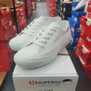 [새상품][수페르가]초경량 스니커즈 White Size 230 이미지