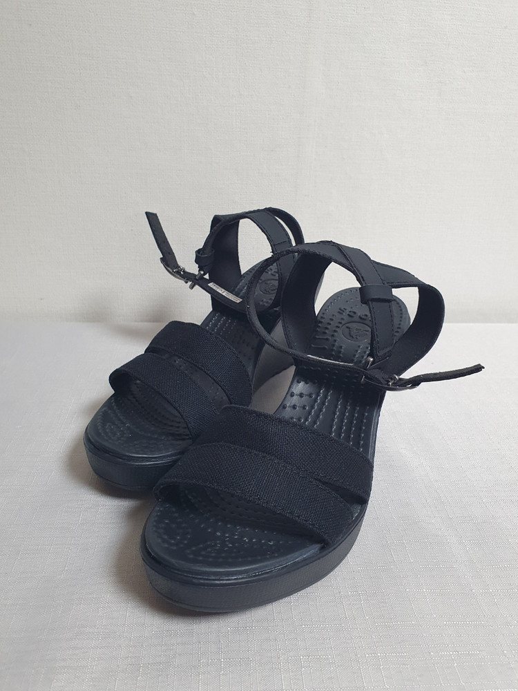 230mm 크록스 레이 웨지 샌들 블랙 이미지