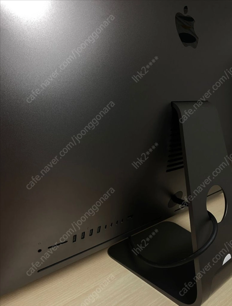 아이맥 프로 iMac Pro 2017 CTO / 10Core 128GB 1TB Vega 64X 16GB 최고사양 이미지