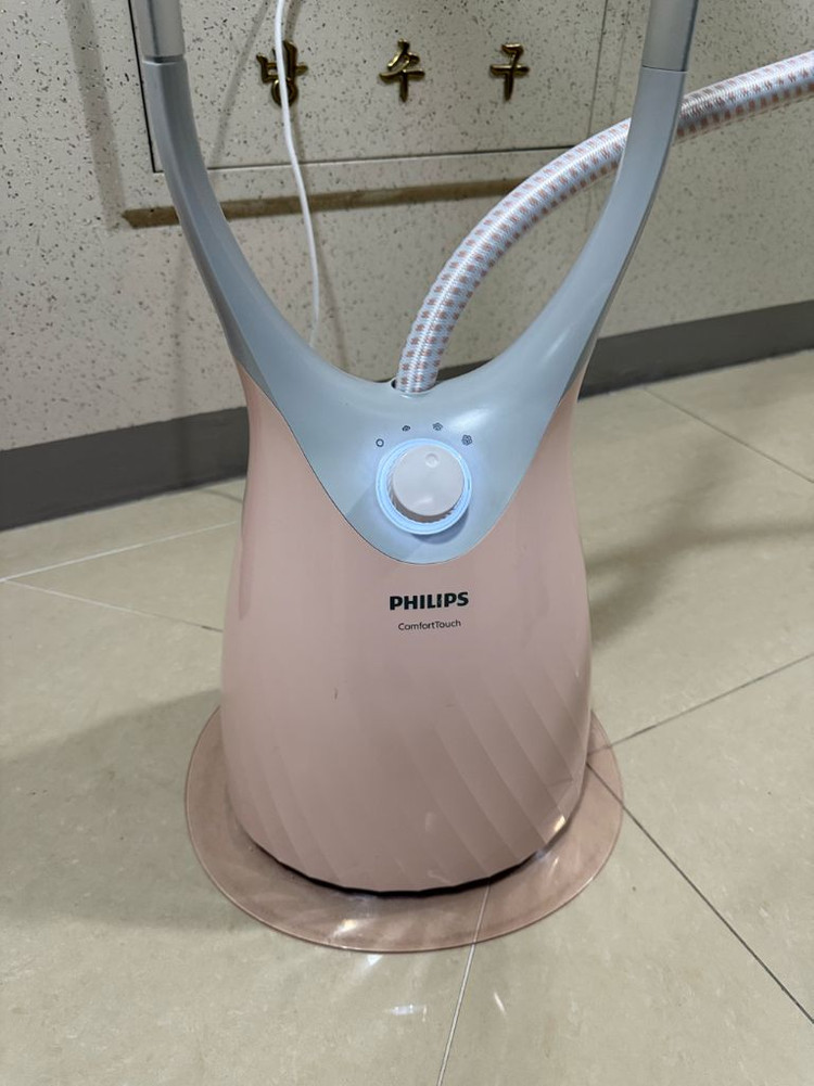 필립스 ComfortTouch 다림 스탠드 스팀다리미 스티머 세탁 한경 GC552사진에 보이는 구성품 그대로 드려요 이미지