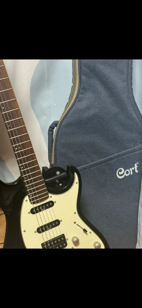 일렉기타 콜트 g250 + 앰프 세트 이미지
