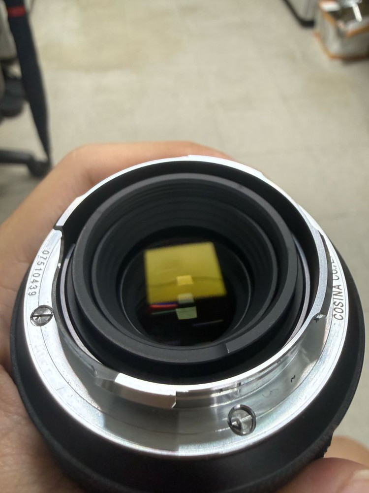 보이그랜더 아포울트론 90mm F2 렌즈 이미지
