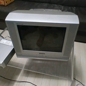 귀템 17인치 삼성 완전평면tv 이미지