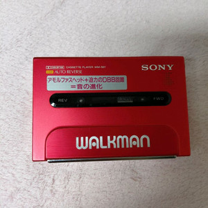 소니 WM-501 워크맨 카세트 이미지