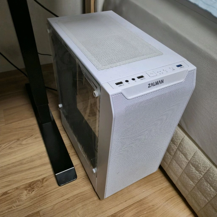 4070 컴퓨터 - 안심되는 중고거래