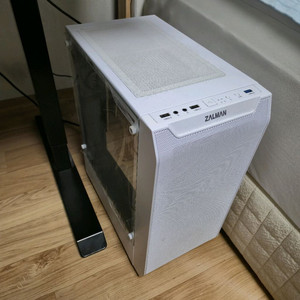 4070 컴퓨터 이미지