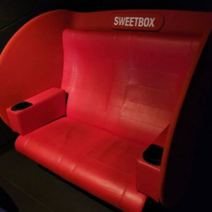 cgv 스위트좌석 2인예매 1만8천원 (좌석,시간,영화선택가능) 이미지