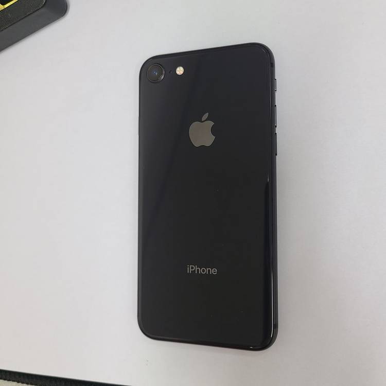 아이폰8 블랙 64GB 특SSS급 ios버전15.5 배터리100% 057543 이미지