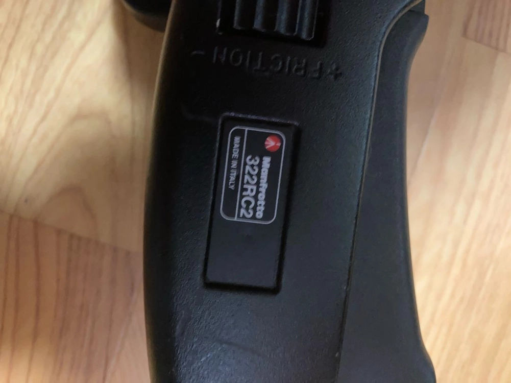 Manfrotto 322RC2 볼헤드 이미지