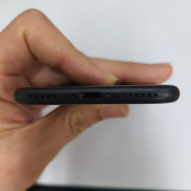 아이폰 7 매트블랙 32GB AA급 (카메라무음) 201856 이미지