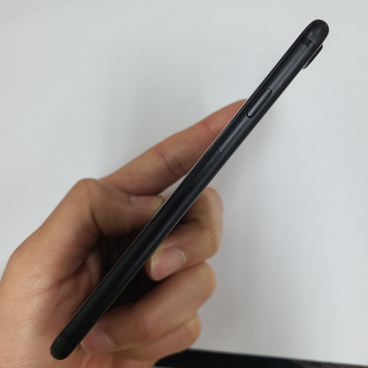 아이폰 7 매트블랙 32GB AA급 (카메라무음) 201856 이미지
