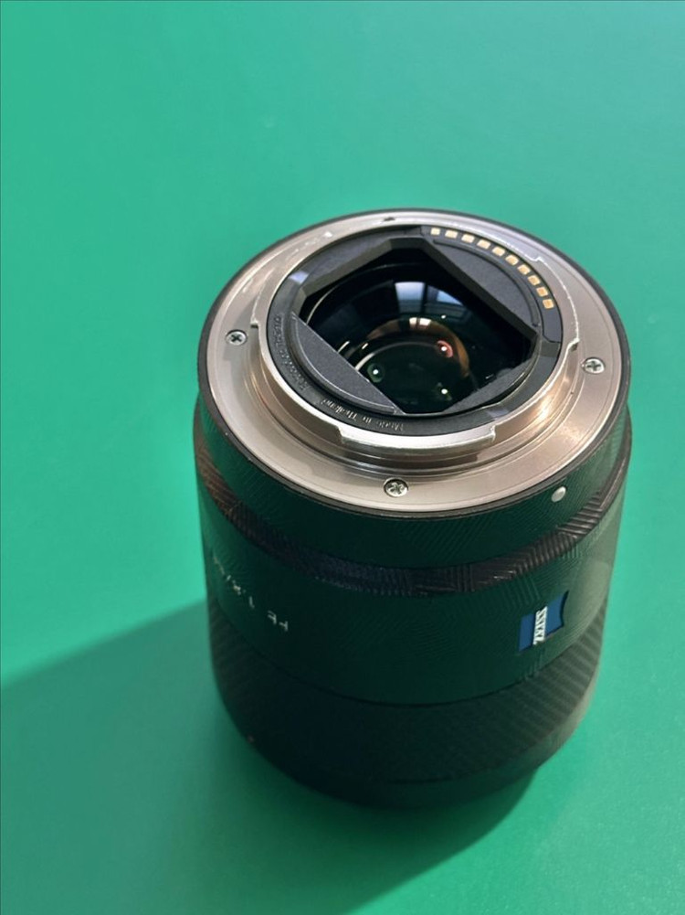 소니 FE 55mm F1.8 ZA 렌즈 완전 풀박스 풀악세 판매합니다! 이미지