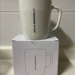 투썸 NEW화이트머그컵 350ml 이미지