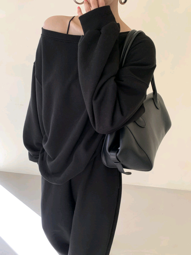 꽁떼드쪼이 쪼이쇼룸 리아 소가죽 볼링백(블랙)숄더백/토트백 이미지