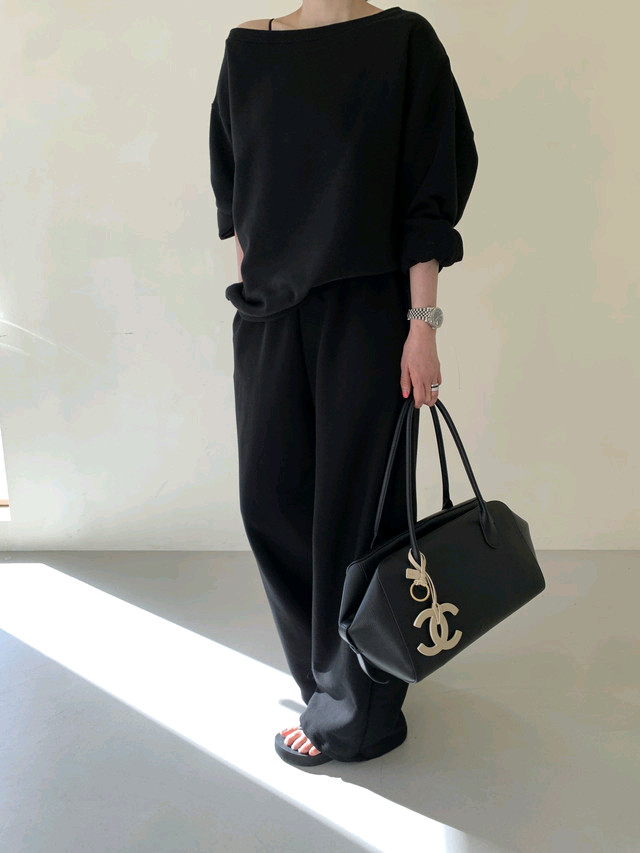 꽁떼드쪼이 쪼이쇼룸 리아 소가죽 볼링백(블랙)숄더백/토트백 이미지