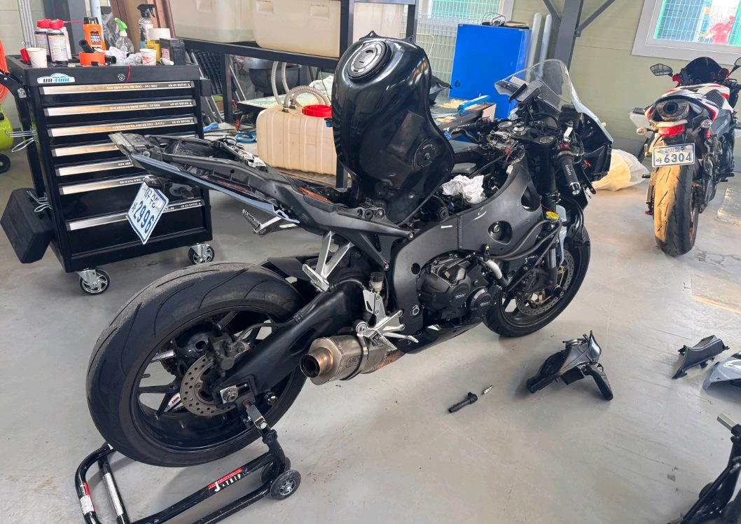 cbr1000rr 이미지