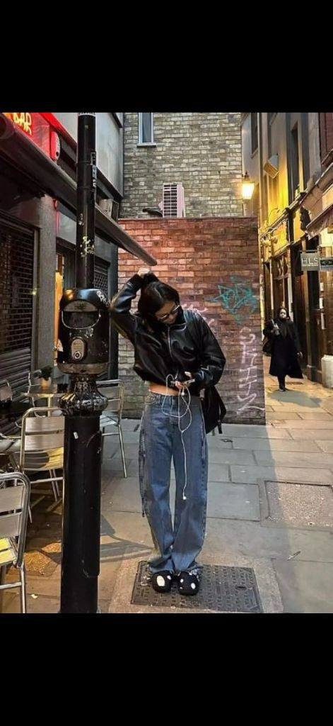 크롬하츠 로우라이더 매트블랙 이미지
