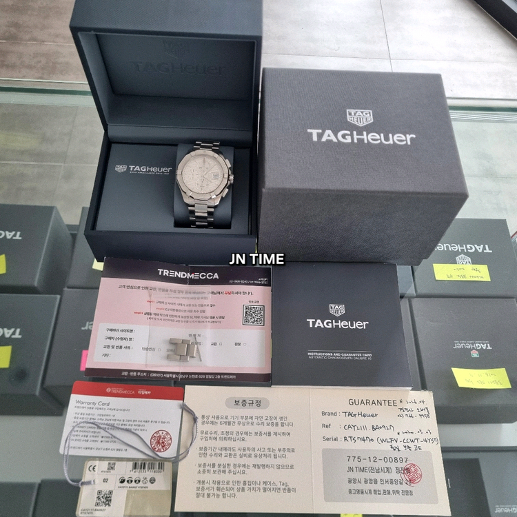 태그호이어 아쿠아레이서 크로노 흰판 43mm CAY2111(오버홀 완료) 이미지