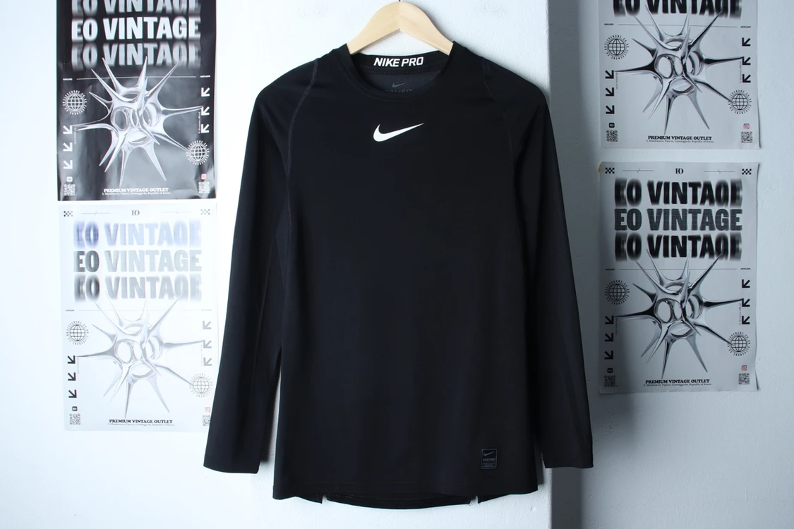 (L-XL) 나이키 긴팔티셔츠 기능성 블랙 스우시 이미지