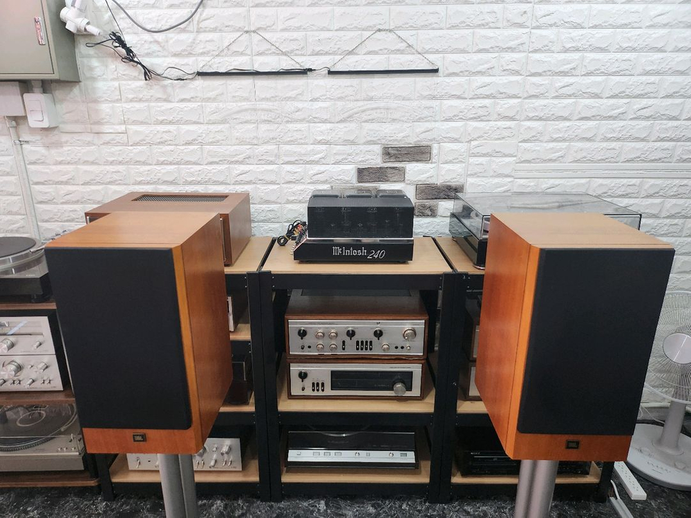 JBL 스피커 (초민트급) 이미지