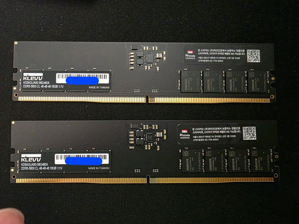 16gbx2 32gb ESSENCORE KLEVV DDR5-5600 CL46 파인인포 A다이언락 이미지