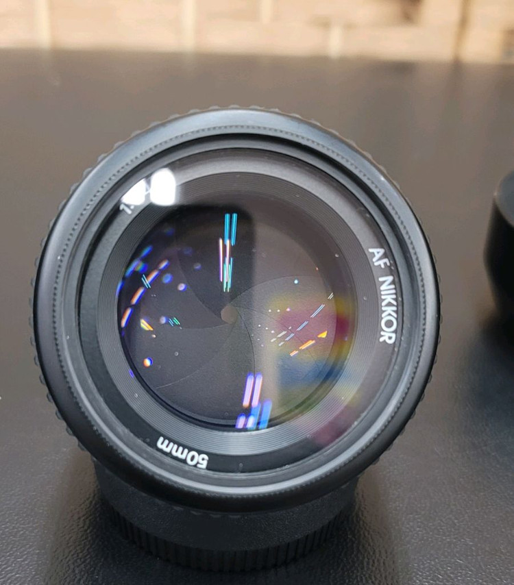 니콘 af 50mm f1.4d 이미지