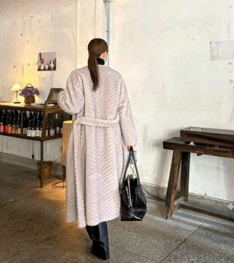 갈롱드블랑 에코퍼롱코트 이미지