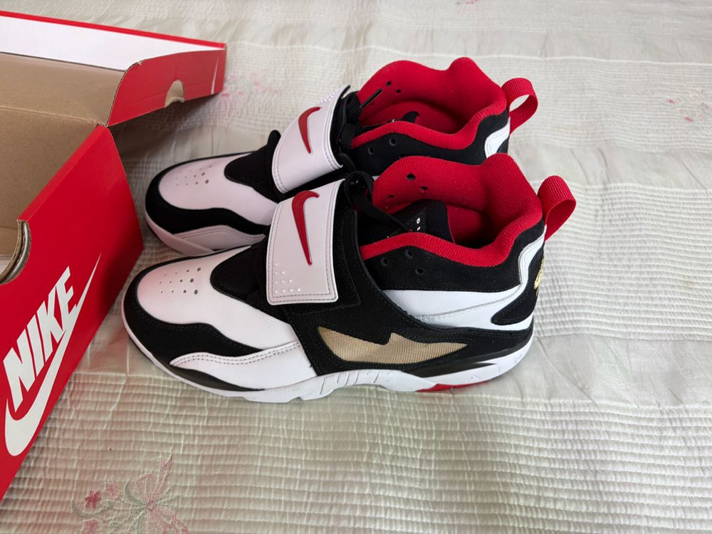 Nike Air Diamond Turf White Black Red 270mm 이미지