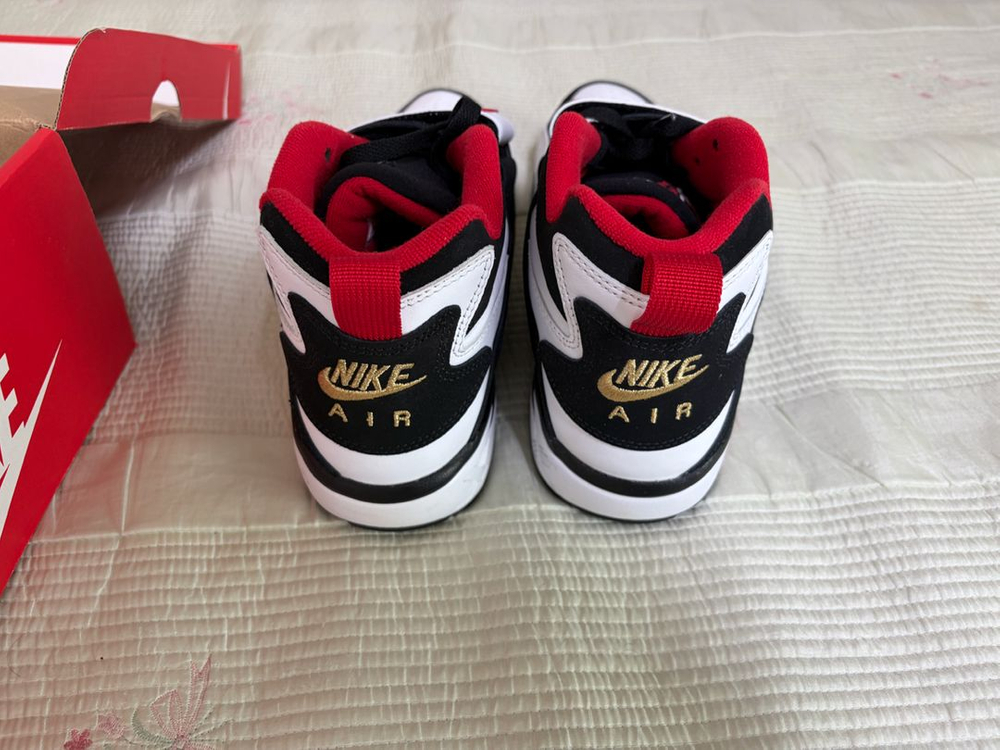 Nike Air Diamond Turf White Black Red 270mm 이미지